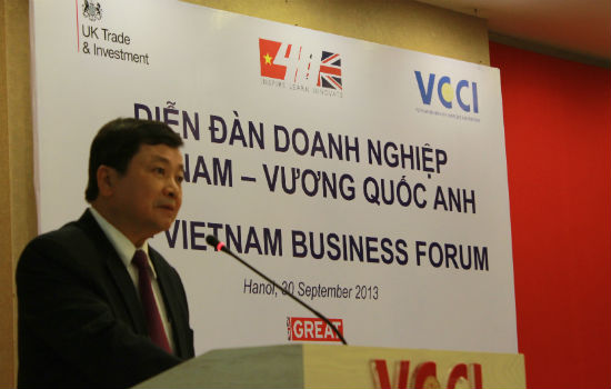 ວົງເງິນການຄ້າ 2 ສົ້ນຫວຽດນາມ - ອັງກິດ ສືບຕໍ່ເພີ່ມຂຶ້ນສູງ